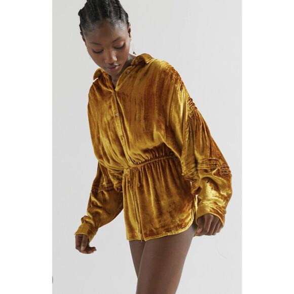 Urban Outfitters New Moon Velvet Romper Cinched Waist Tie Slouchy Gold Medium - Picture 8 of 14